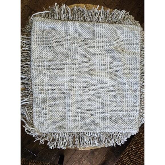 Pottery Barn Woven Plaid Fringe Pillow Cover 22"x22" Beige Linen Cotton Blend - Picture 5 of 8